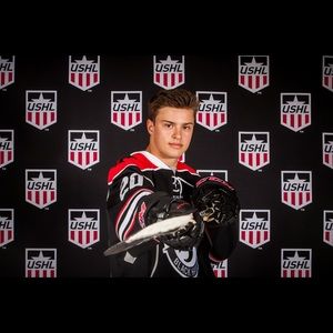 Meet your Posher, Ethan